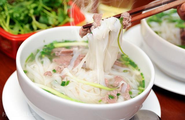 Bài văn thuyết minh về món phở Hà Nội số 8