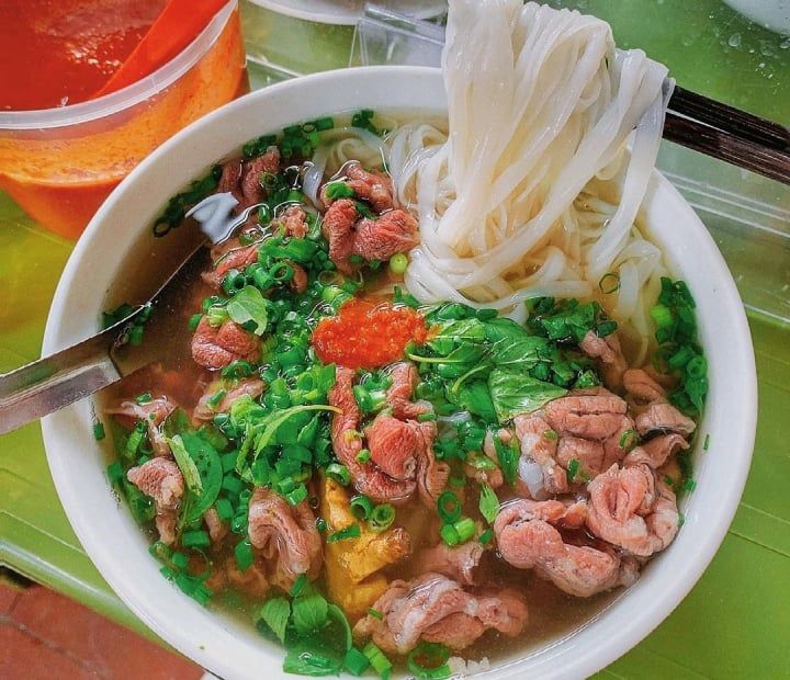 Bài văn thuyết minh về món phở Hà Nội số 9