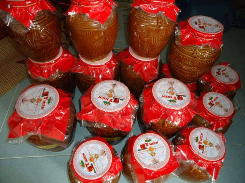 Rượu - Món đồ uống không thể thiếu trong dịp Tết