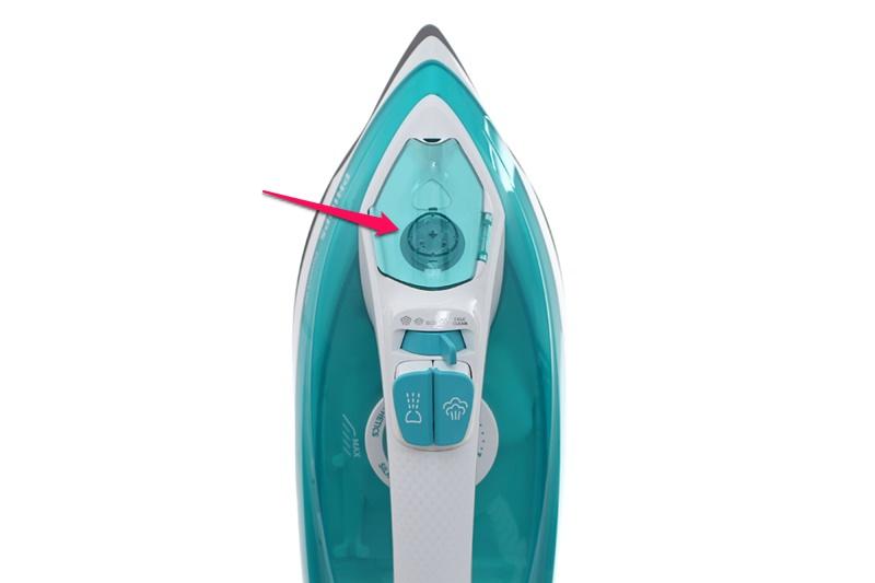 Bàn ủi hơi nước Philips GC2992