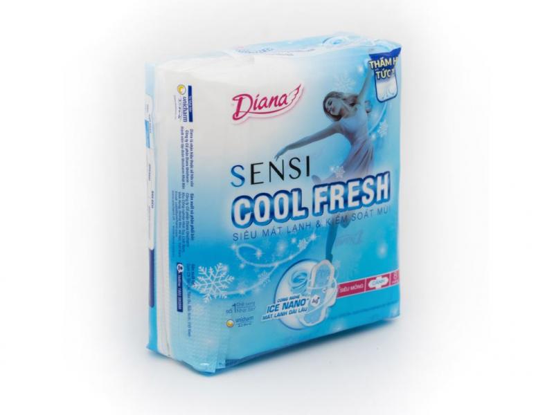 Băng vệ sinh Diana SenSi Cool Fresh siêu mỏng cánh gói 8 miếng