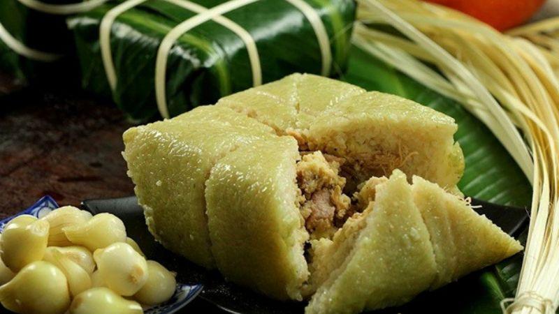 Tự hào với truyền thống sản xuất của gia đình hơn 40 năm qua, Bánh Cam - Bánh Chưng Chị Dậu có chất lượng vượt trội và hương vị hảo hạng, được sản xuất bằng công thức truyền thống bởi bàn tay khéo léo của những người thợ lành nghề lâu năm.