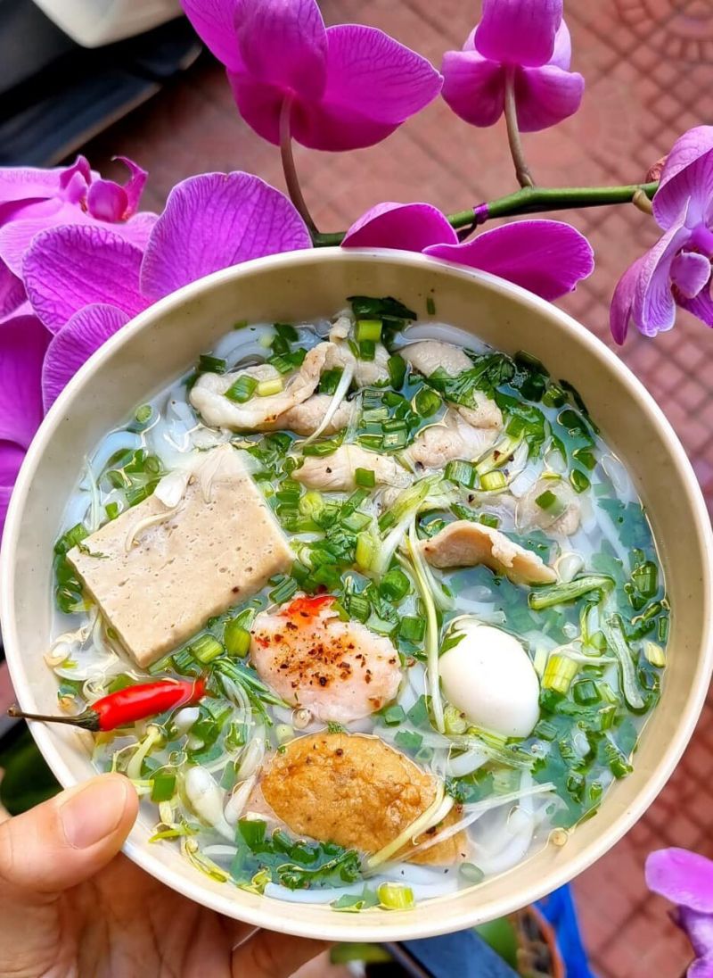 Bánh Canh Bố Già