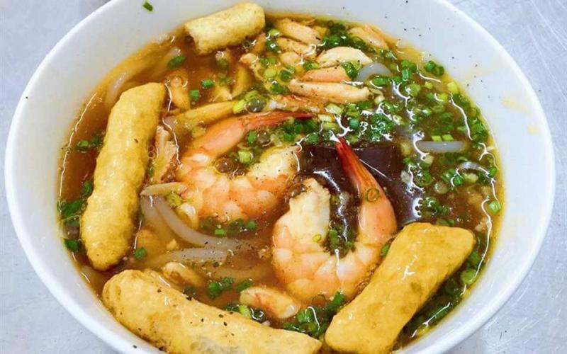 Bánh Canh Cua Út Lệ