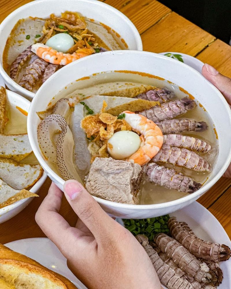 Bánh Canh Tôm Tít Thiên Ân