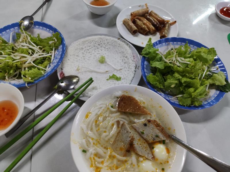 Bánh canh Trí Nhị