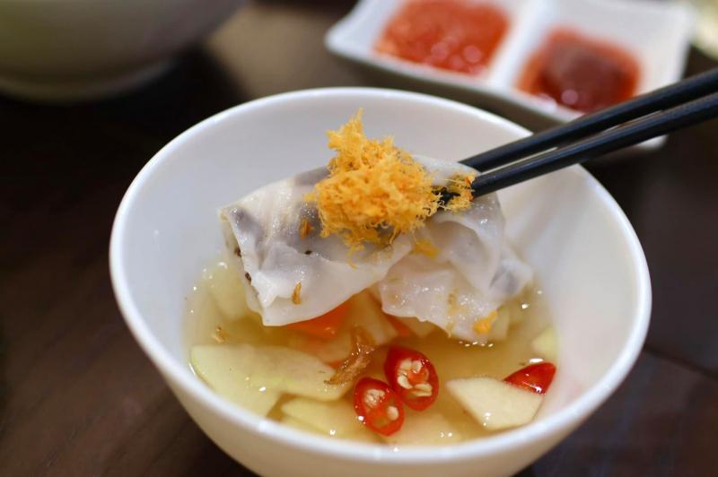 Bánh cuốn Bà Cụ