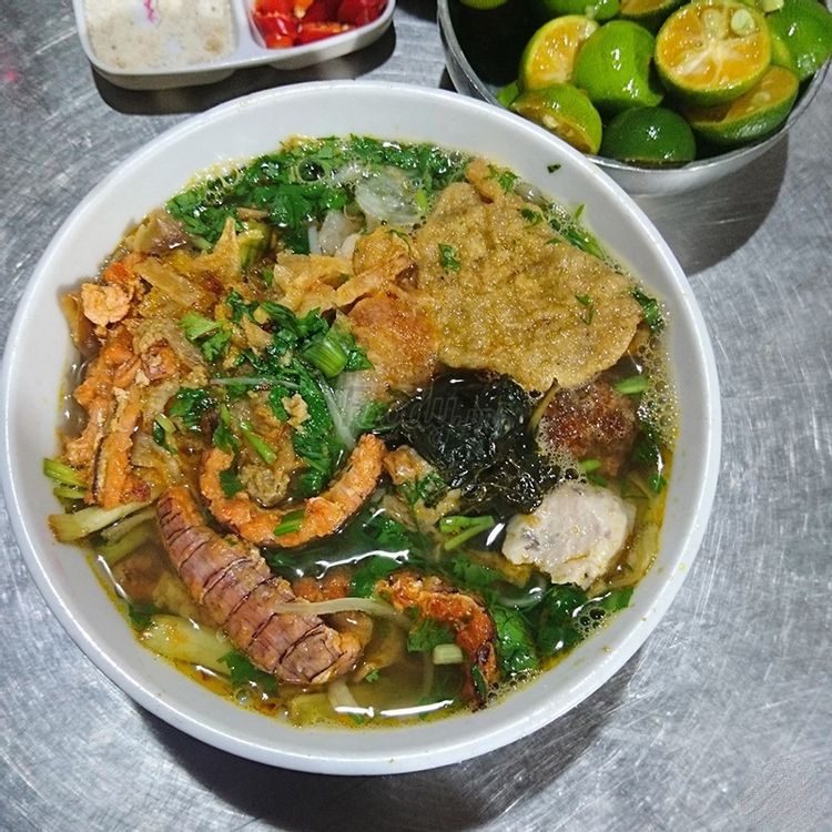 Bánh Đa Cua Bề Bề