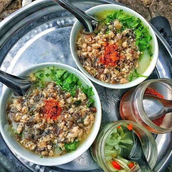 Bánh Đúc Nóng & Miến Trộn Lê Ngọc Hân