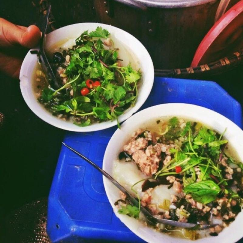 Bánh Đúc Nóng & Miến Trộn Lê Ngọc Hân