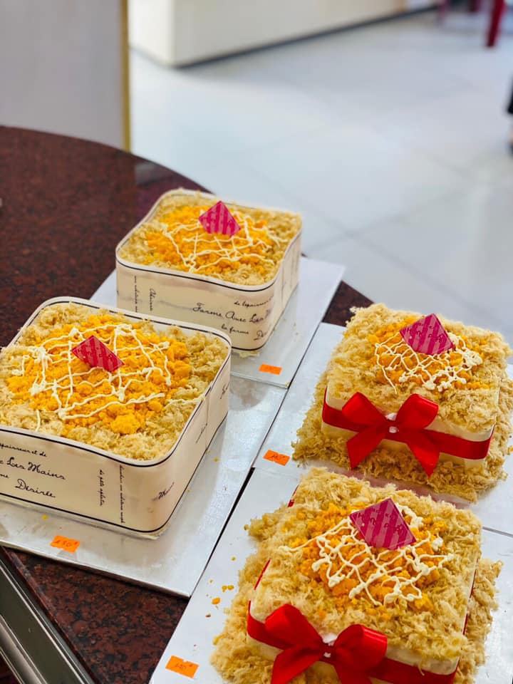 Bánh kem Hồng Phấn