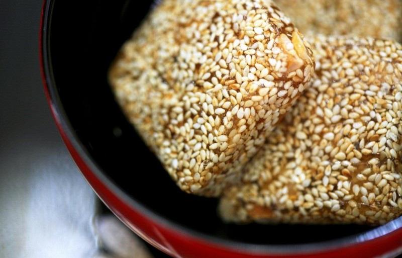 Bánh khô mè Cẩm Lệ - Đà Nẵng