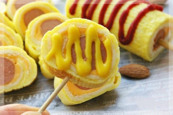 Bánh mì cuộn trứng phô mai