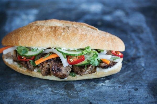 Tiệm Bánh Mì Những Chàng Trai
