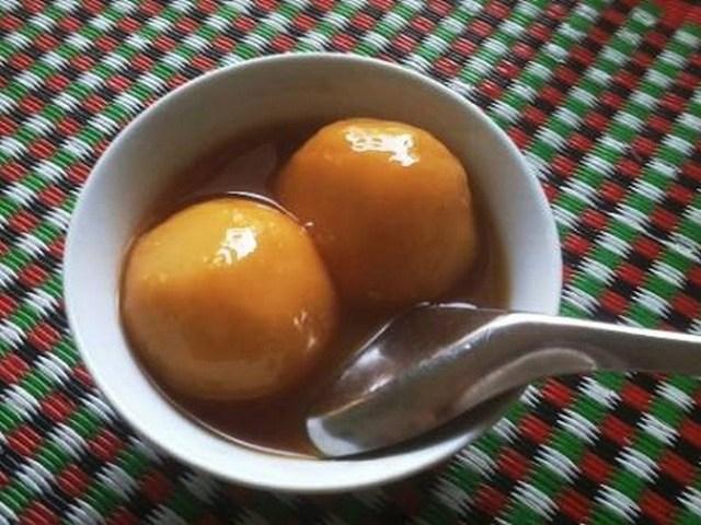 Ăn bánh nhè ngày gió mưa như để sưởi ấm tâm hồn và dạ dày của bạn.