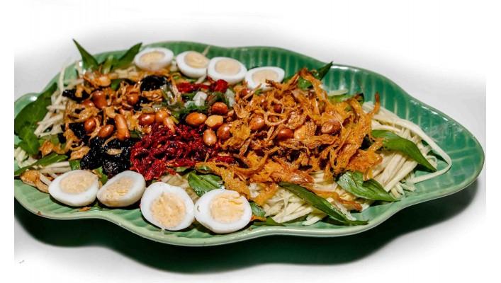 Bánh tráng trộn sạch cô Thảo