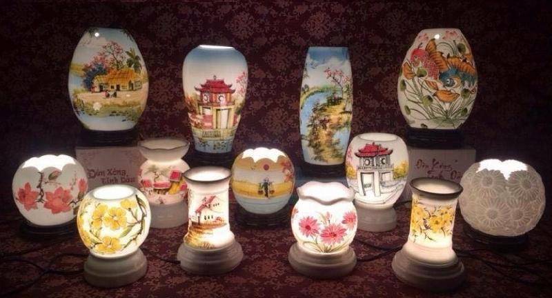 Bật đèn tỏa ra mùi thơm