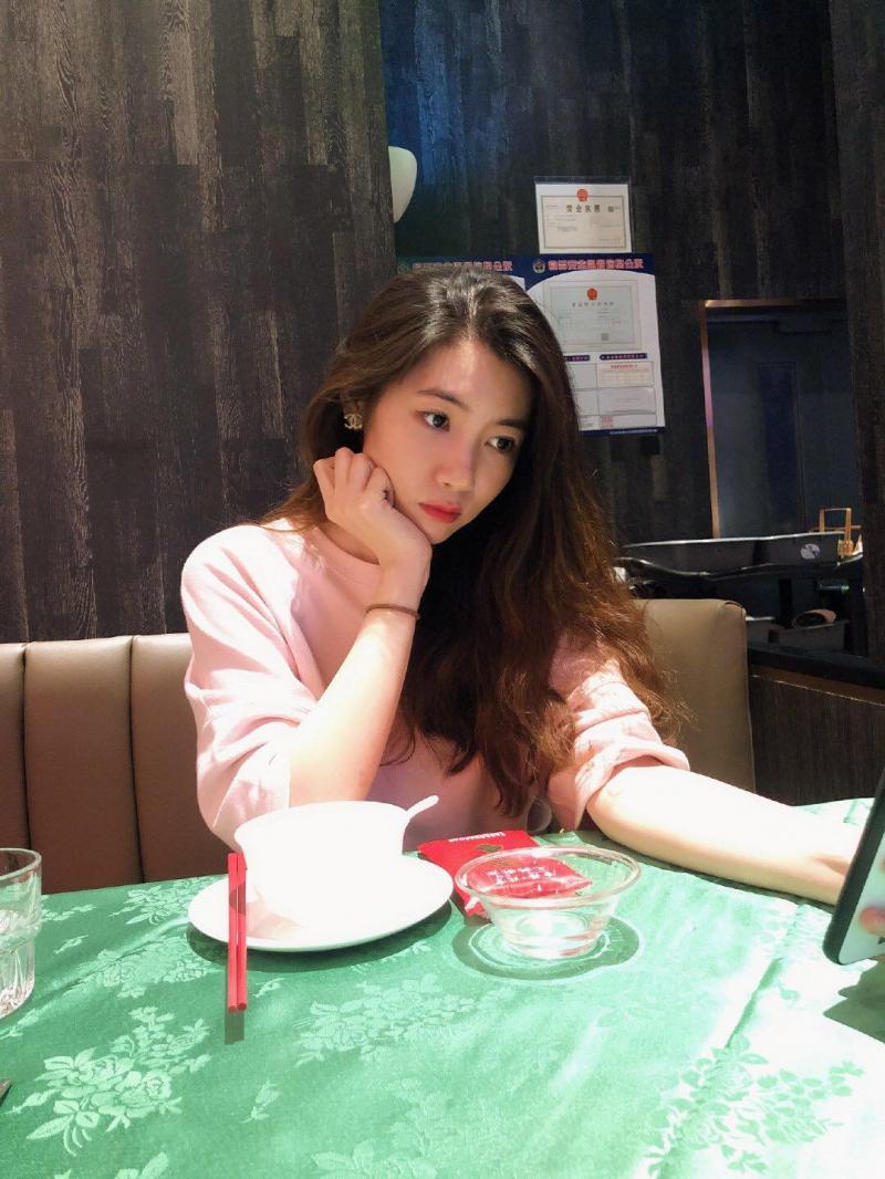 Bát Nguyệt Trường An