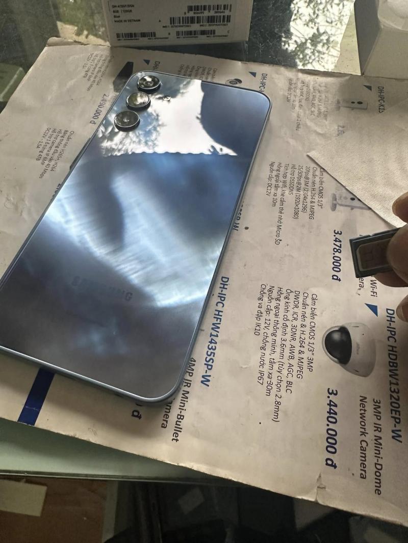 Bầu Kiêm mobile