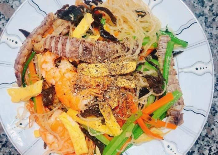 Bề bề bóc nõn xào miến