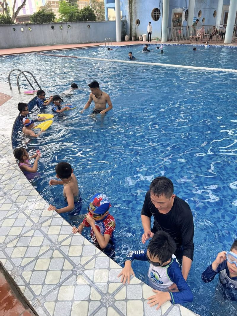 Bể Bơi Nhà Thiếu Nhi Thái Nguyên