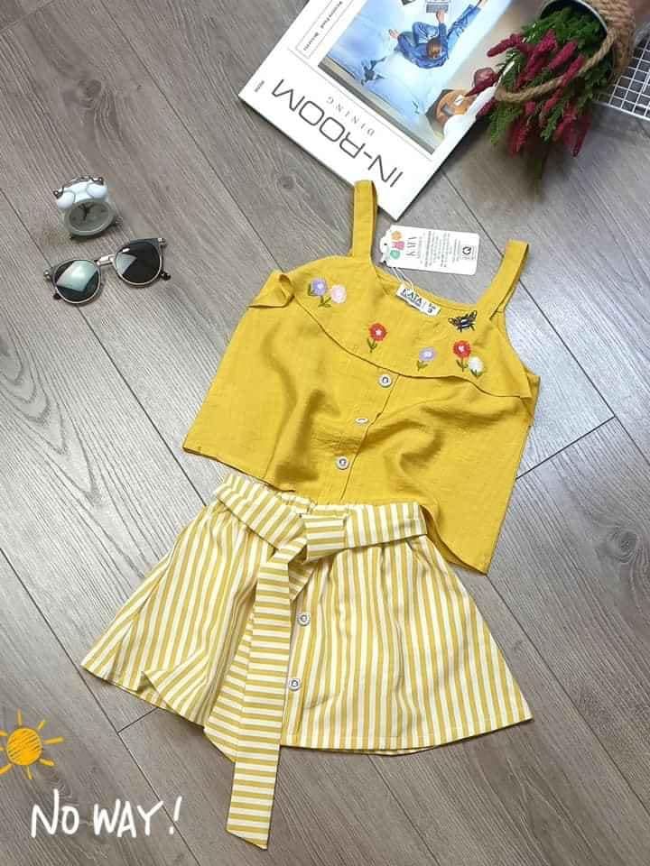 Hoang Oanh Bé Nga