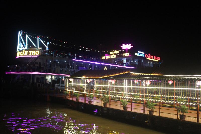 Bến Ninh Kiều (Cần Thơ)