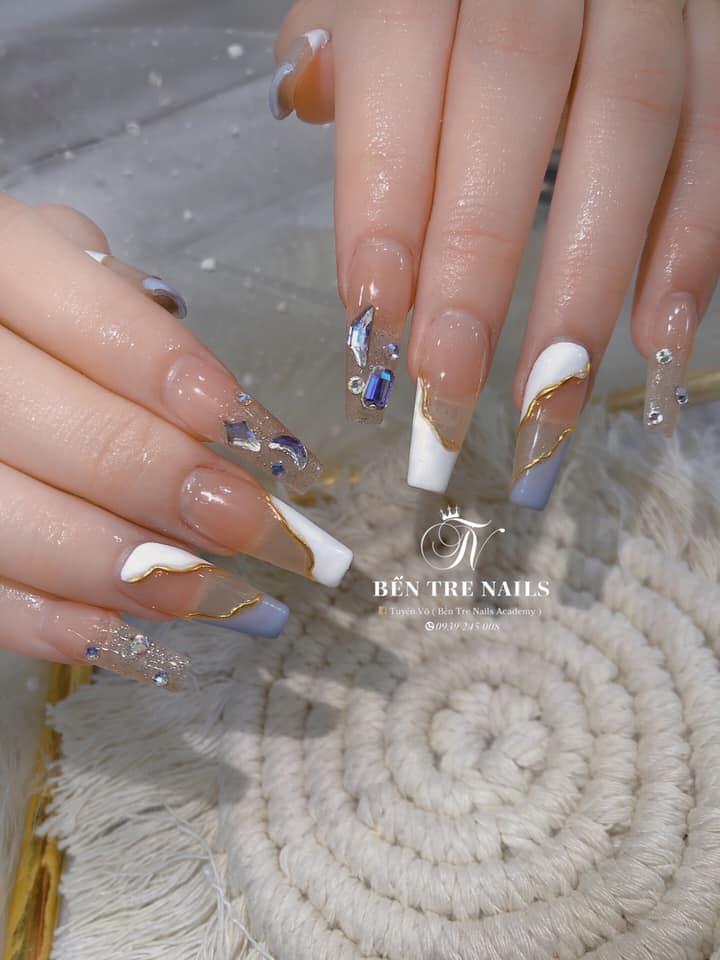 Bến Tre Nails cung cấp cho bạn một nền tảng kiến thức vững vàng về ngành nail