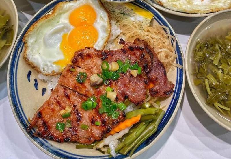 Bếp Cơm Tấm
