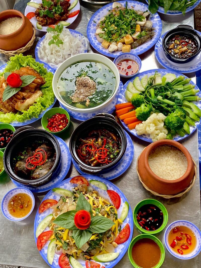 Bò City Biên Hoà - Cơm Niêu A Sếnh