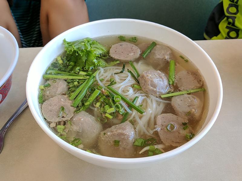 Bò Viên Lý Chính Thắng