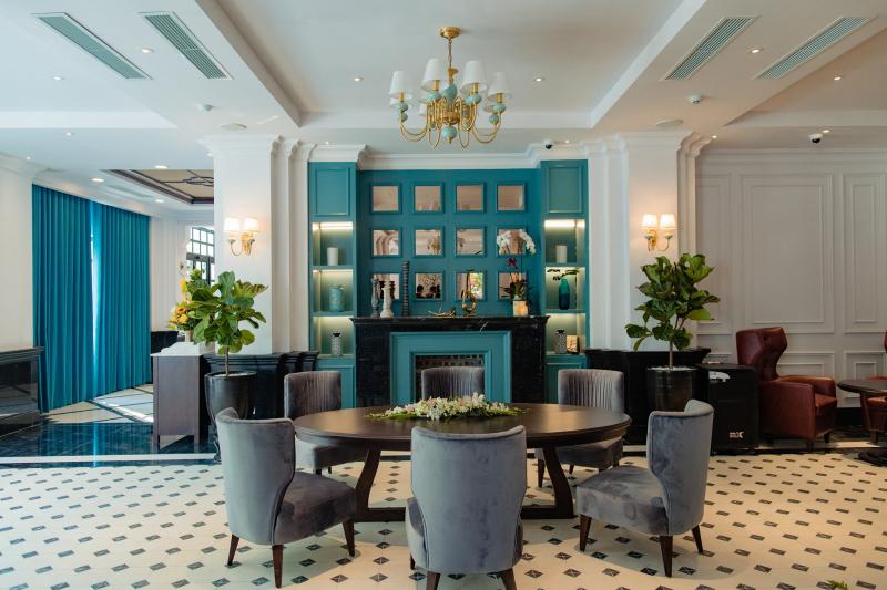 Bonne Vie Steak House Restaurant