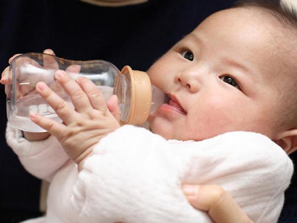 Không đột ngột đưa con ra ngoài