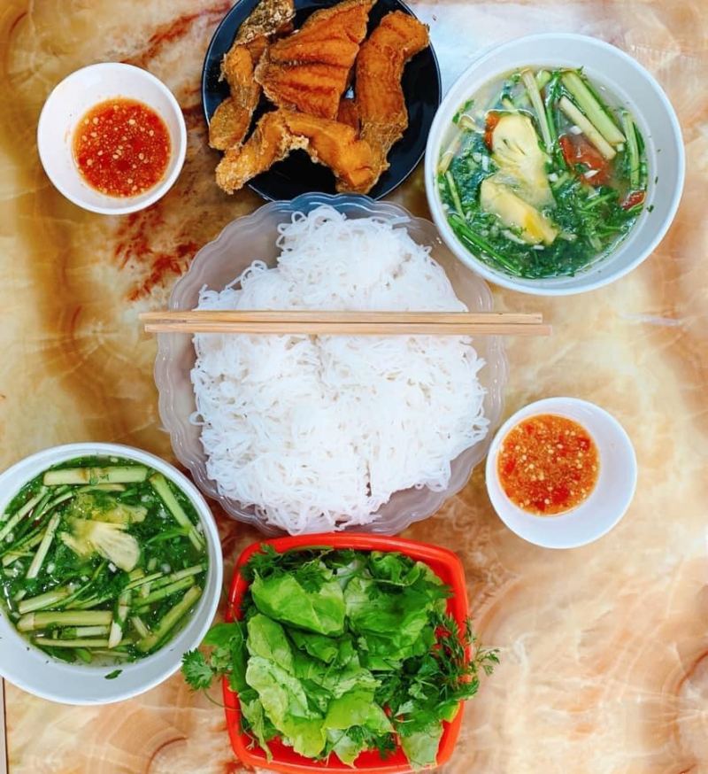 Bún Cá Chấm Ngon - Nguyệt