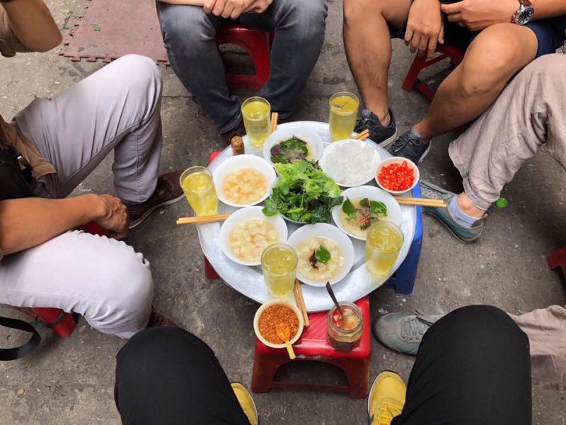 Bún Chả Que Tre Bạch Mai