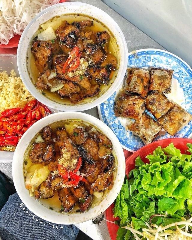 Quán Bún Chả Thu