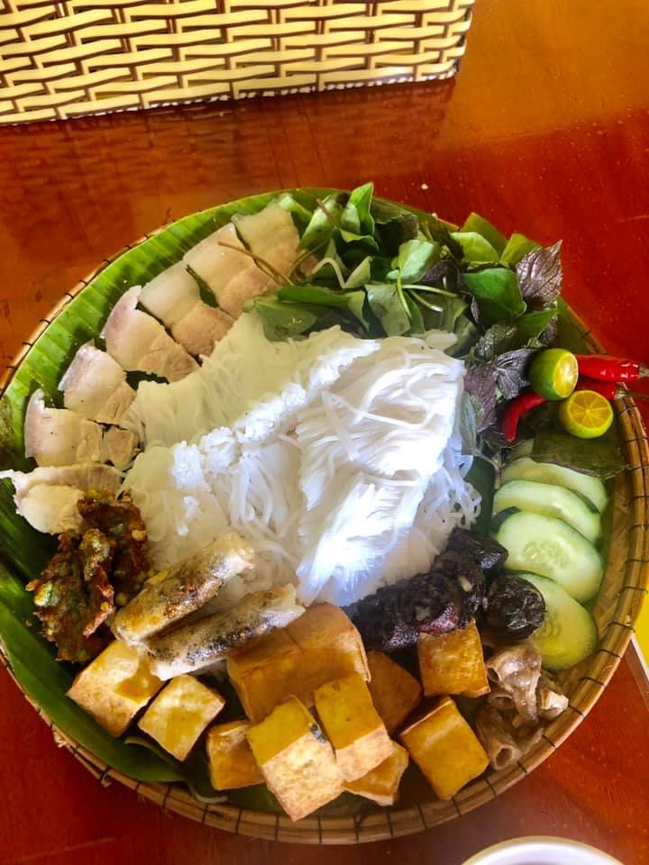 Bún đậu Mắm tôm Bà Xíu