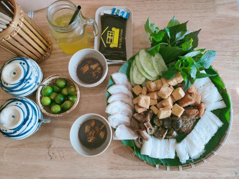 Bún Đậu Vàng