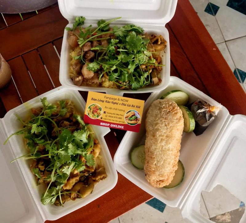 Bún lòng xào nghệ & Đùi gà bó xôi Đà Nẵng