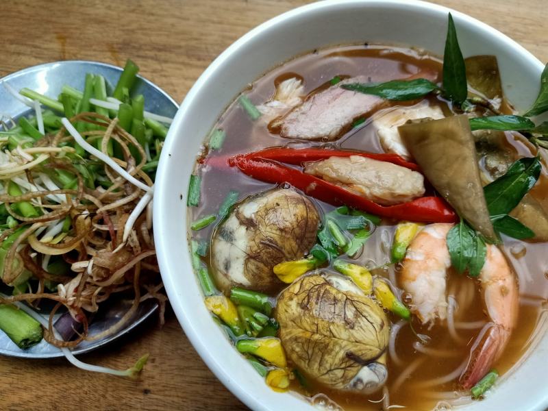Bún Mắm Cô Cúc