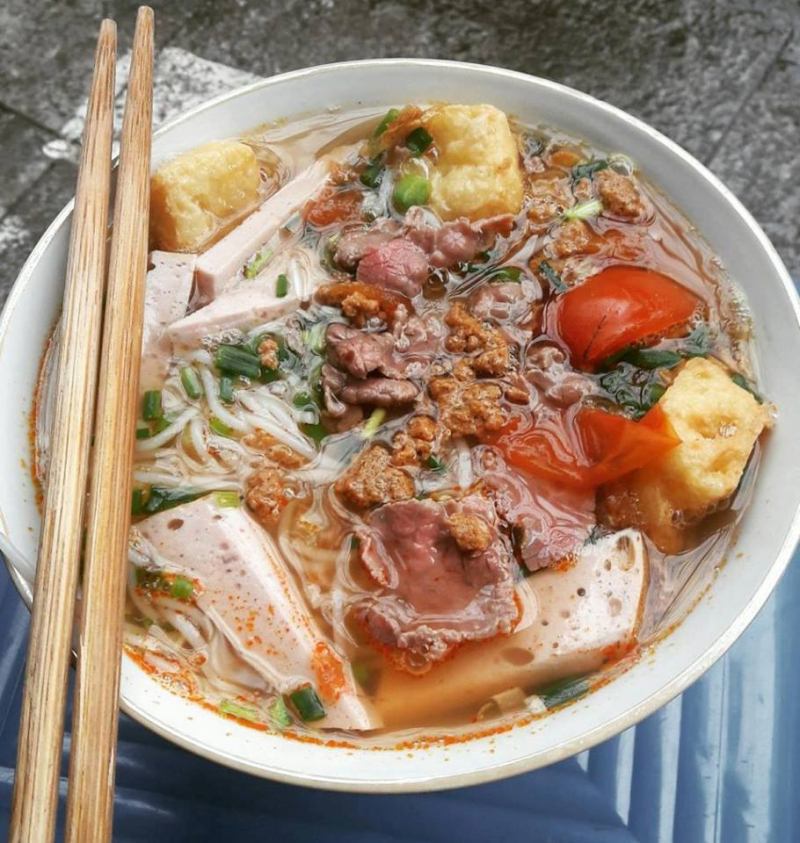 Bún Riêu Sườn Sụn - Nguyễn Du