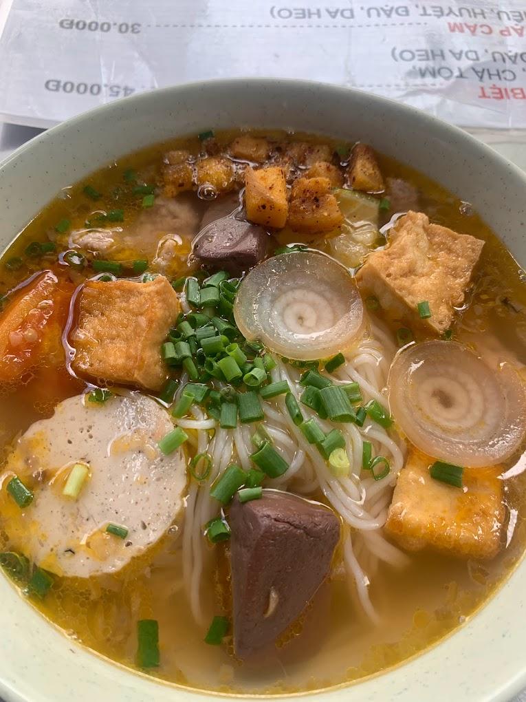 Bún Riêu Tôm Lan