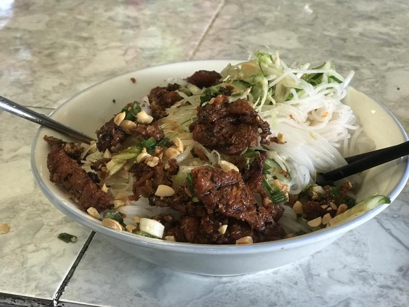 Bún Thịt Nướng Cô Yến
