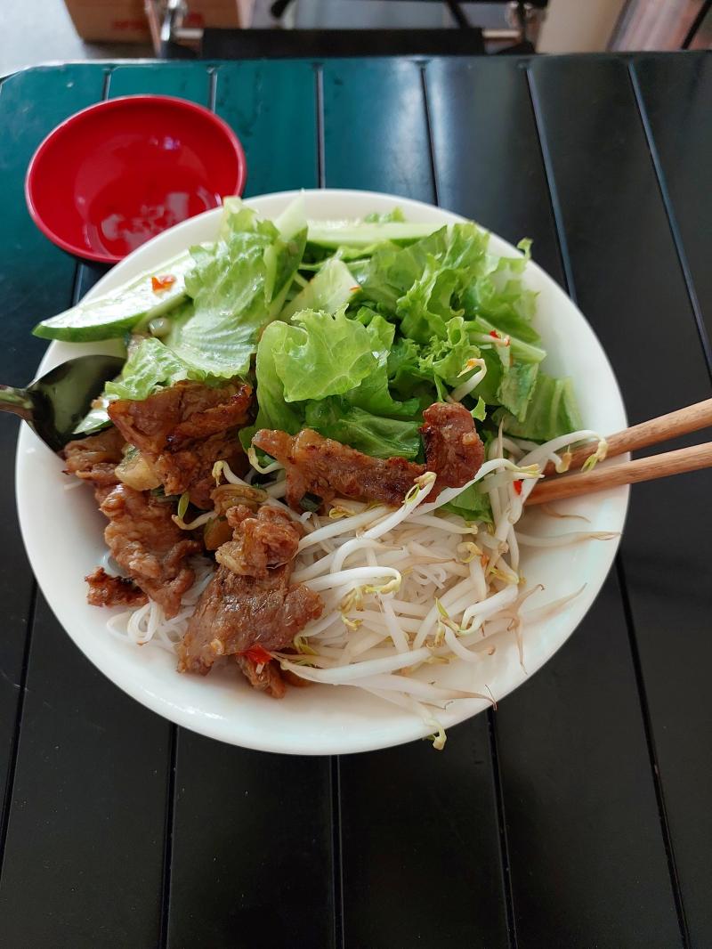 Bún Thịt Nướng Nana