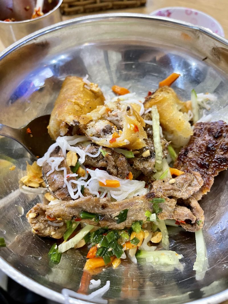 Bún Thịt Nướng Quán 339