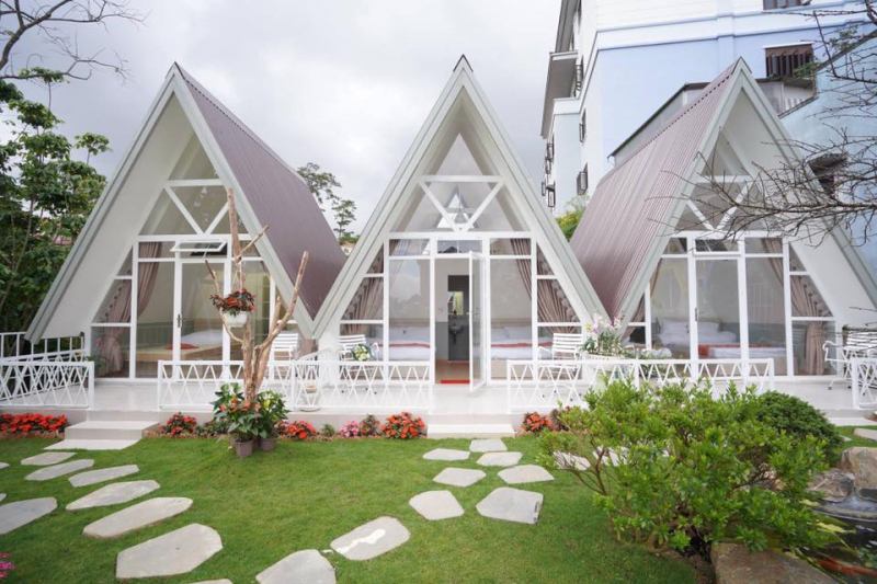 Thiết kế căn gốc hình tam giác độc đáo, hiện đại tại Cá Koi Homestay