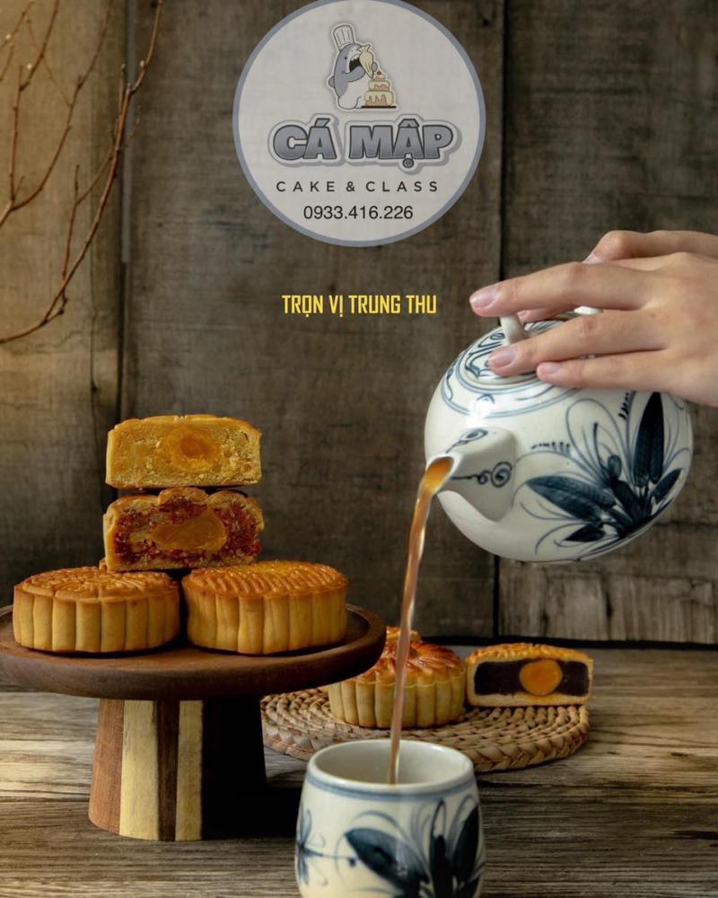 Cá Mập - Tiệm bánh dì Tí