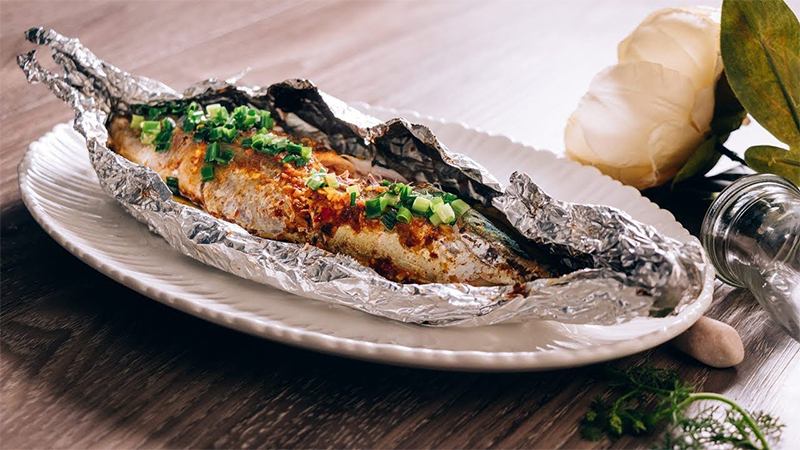 Cá ngừ nướng sa tế