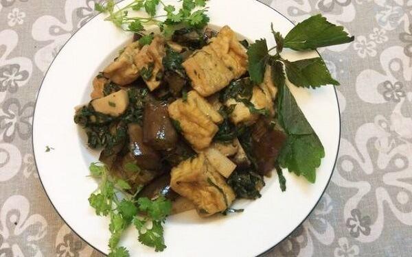 Cà tím xào đậu hũ