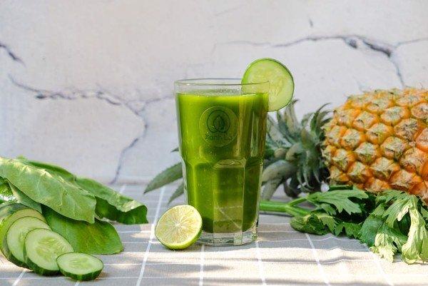 Nước ép cải bố xôi và dứa